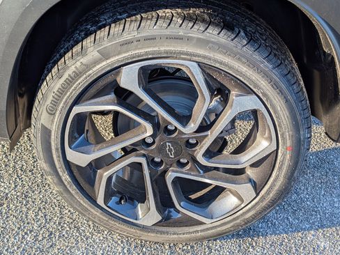 New 2026 Chevrolet Trax RS w/ Driver Confidence Package image 6