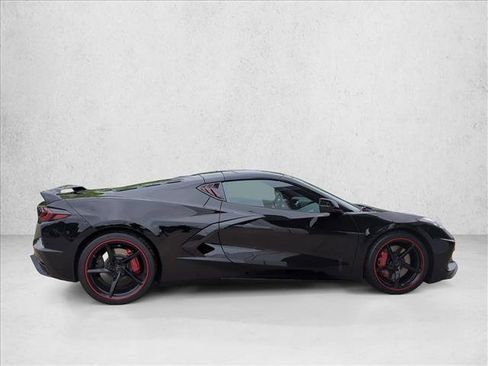 Used 2023 Chevrolet Corvette Stingray Preferred Cpe w/ Z51 Performance Package RWD image 4