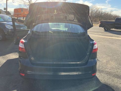 Used 2012 Ford Focus SE image 32