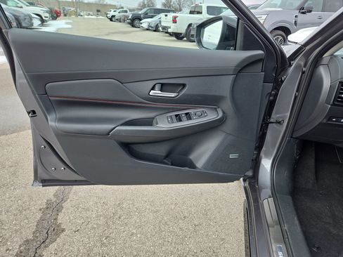 New 2026 Nissan Sentra SR w/ SR Premium Package image 11