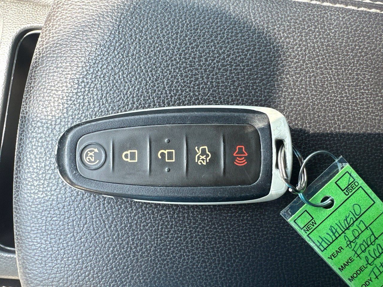 Used 2017 Ford Escape Titanium w/ Equipment Group 301A FWD image 28