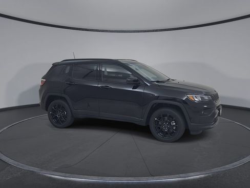 New 2026 Jeep Compass Latitude AWD/4WD image 17