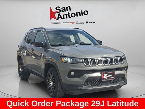 Certified 2024 Jeep Compass Latitude image 2