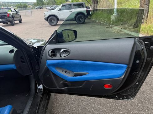 Used 2024 Nissan Z Performance w/ Floor Mat Package RWD image 20