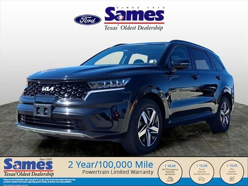 Used 2023 Kia Sorento S w/ Panoramic Sunroof Package image 2