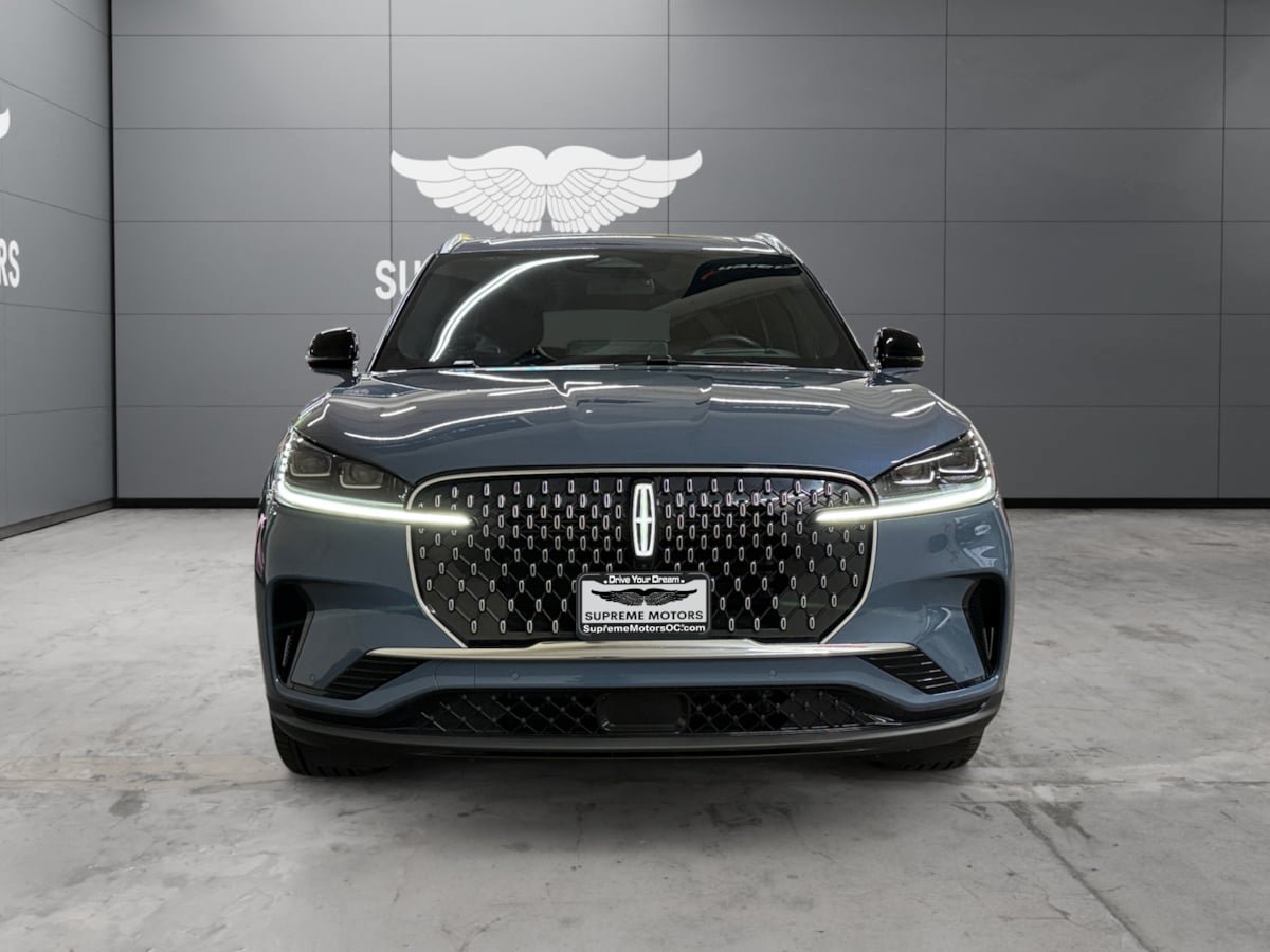 Used 2026 Lincoln Aviator Reserve w/ Illumination Package RWD image 8