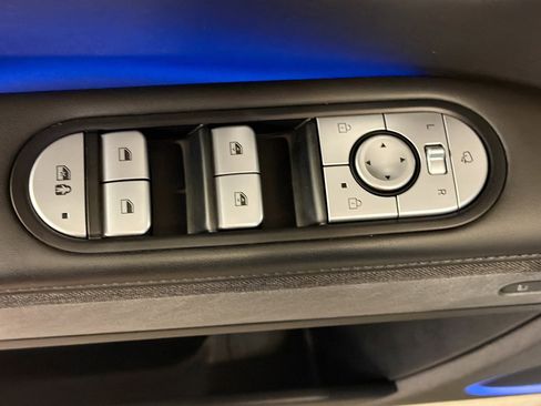 Used 2023 Hyundai Ioniq 5 Limited image 15