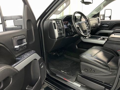 Certified 2015 Chevrolet Silverado 2500 LTZ w/ Duramax Plus Package image 24