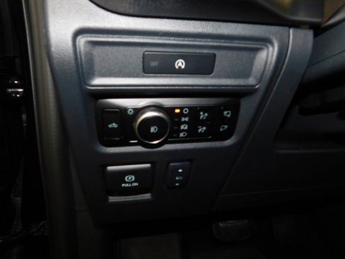 Used 2025 Ford F150 Lariat w/ Equipment Group 502A High image 20