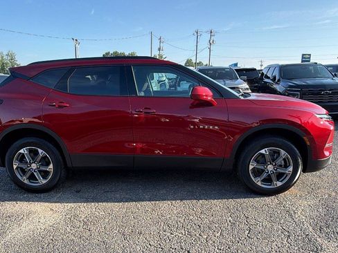 New 2026 Chevrolet Blazer LT w/ Convenience Package FWD image 4