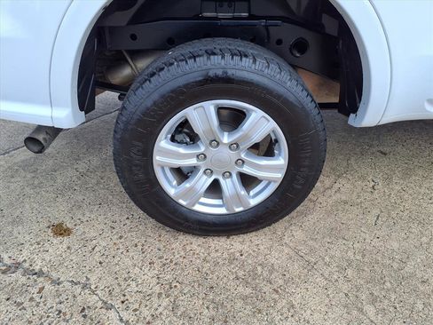 Used 2022 Ford Ranger XLT image 26