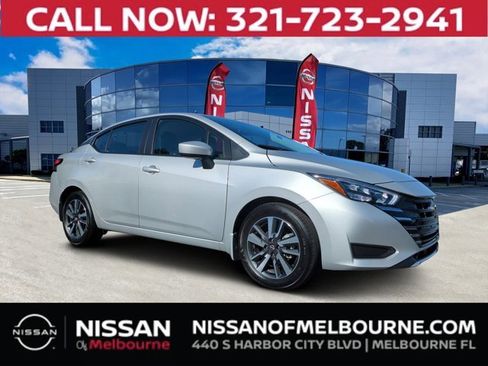 Used 2025 Nissan Versa SV w/ Trunk Package image 1