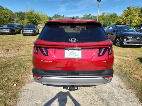 New 2025 Hyundai Tucson Limited image 4