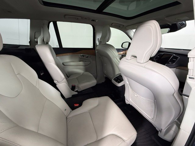 Used 2022 Volvo XC90 T6 Momentum w/ Advanced Package AWD/4WD image 30