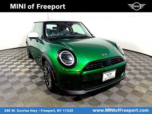 Certified 2025 MINI Cooper S image 1