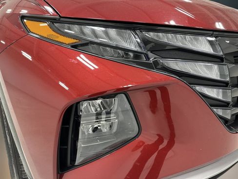 Certified 2024 Hyundai Tucson SEL FWD image 11