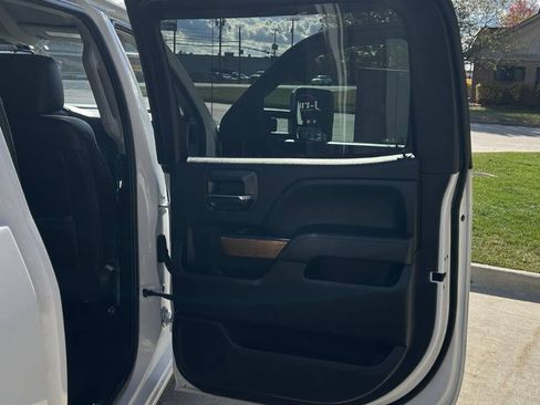 Used 2018 Chevrolet Silverado 2500 LTZ w/ Duramax Plus Package image 33