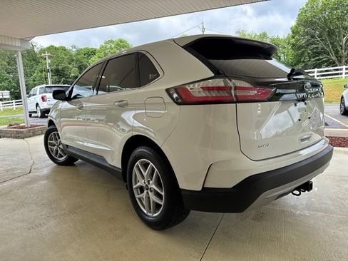 Used 2024 Ford Edge SEL w/ Convenience Package AWD/4WD image 10