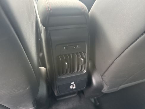 Used 2024 Dodge Hornet GT AWD/4WD image 16