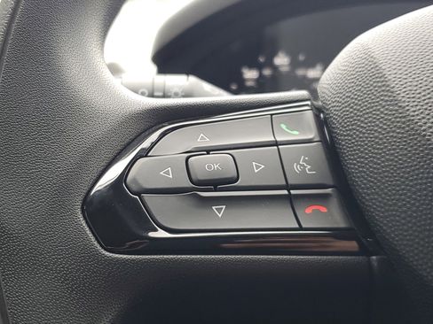 Used 2025 RAM ProMaster 2500 w/ Convenience Group image 11