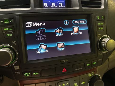 Used 2010 Toyota Highlander Limited image 11