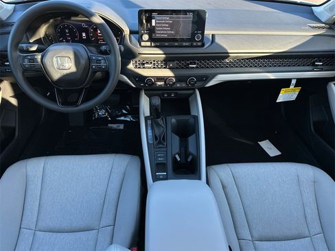 New 2025 Honda Accord SE image 15