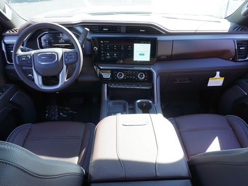 New 2026 GMC Sierra 2500 Denali w/ Max Trailering Package image 12