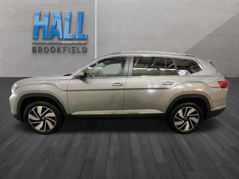 New 2026 Volkswagen Atlas SEL AWD/4WD image 2