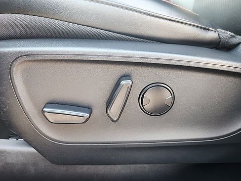 Used 2025 Ford Escape ST-Line Select image 21