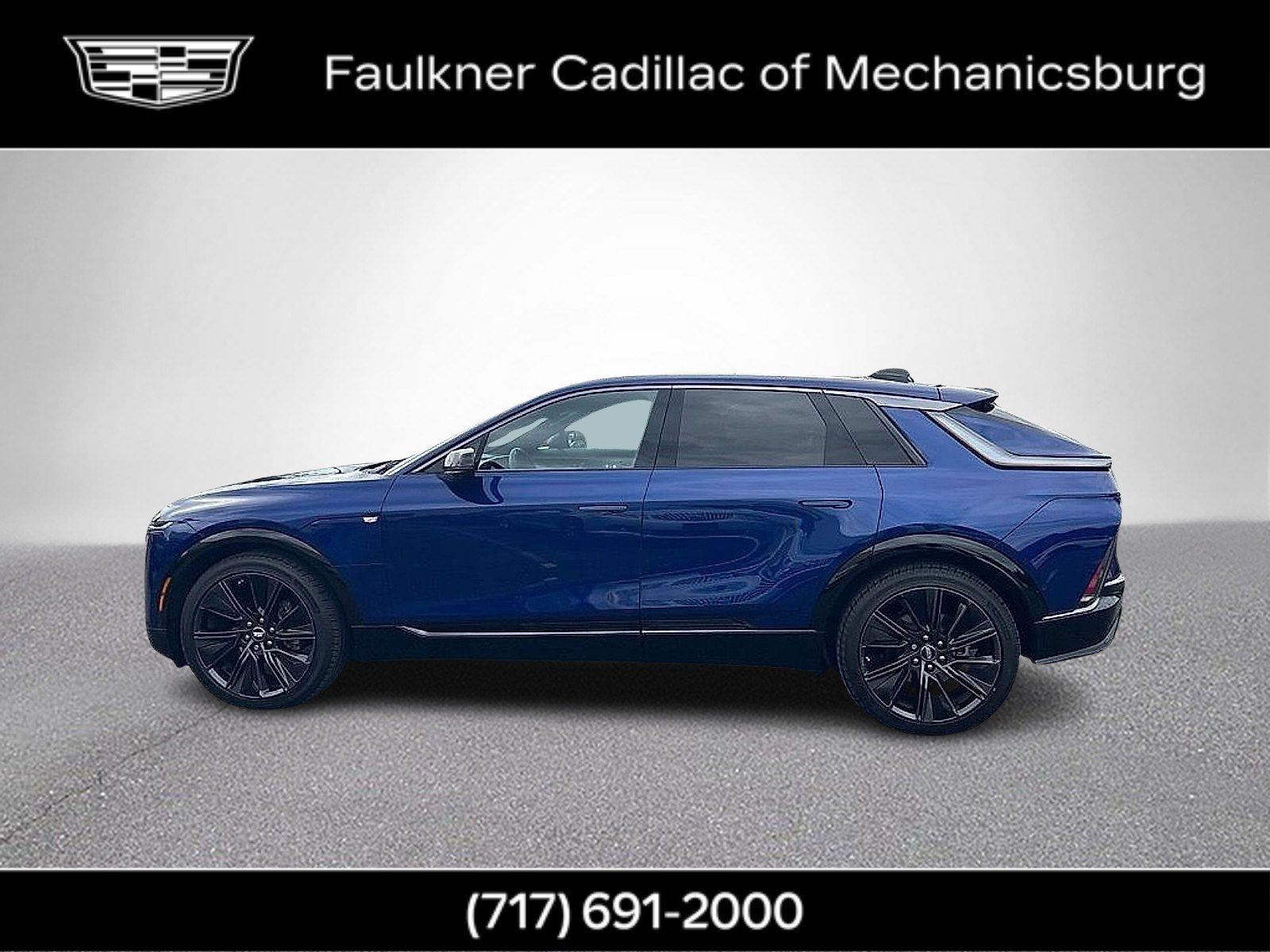Used 2024 Cadillac Lyriq Sport AWD/4WD image 10