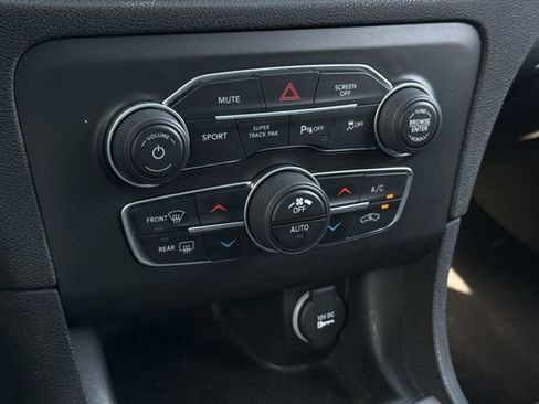 Used 2022 Dodge Charger R/T w/ Blacktop Package image 20