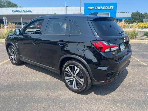 Used 2024 Mitsubishi Outlander Sport ES AWD/4WD image 3