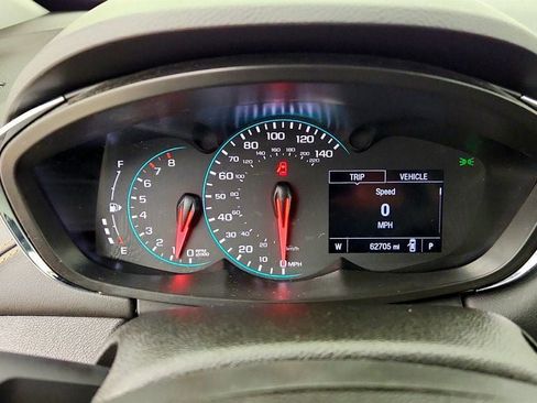 Used 2019 Chevrolet Trax LT w/ Redline Edition AWD/4WD image 14