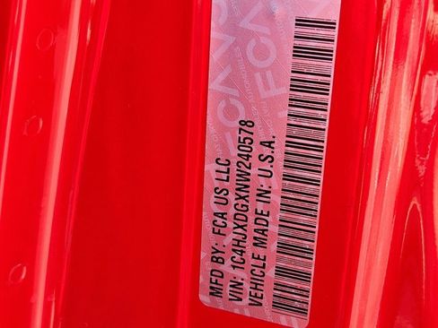 Used 2022 Jeep Wrangler Unlimited Sport image 28