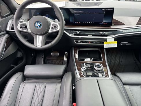 New 2026 BMW X5 xDrive50e image 29