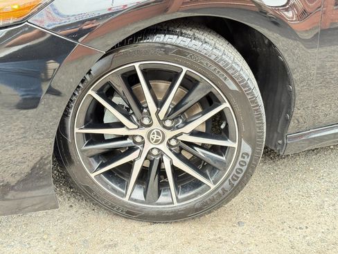 Used 2021 Toyota Camry SE image 65