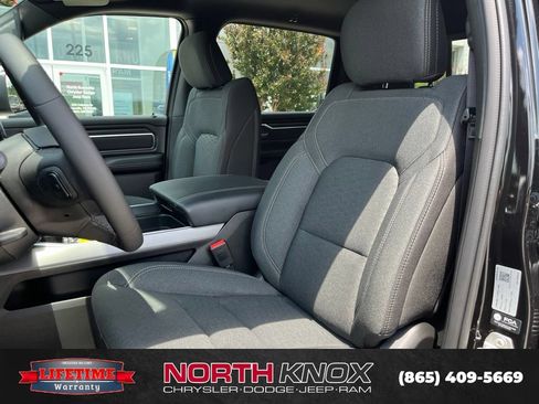 New 2026 RAM 1500 Big Horn AWD/4WD image 4