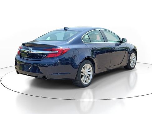 Used 2016 Buick Regal Premium FWD image 4