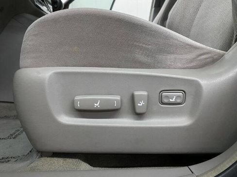 Used 2002 Toyota Highlander Limited image 13