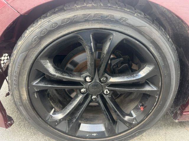 Used 2017 Dodge Charger SE RWD image 19