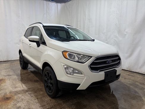 Used 2019 Ford EcoSport SE w/ SE Convenience Package image 3