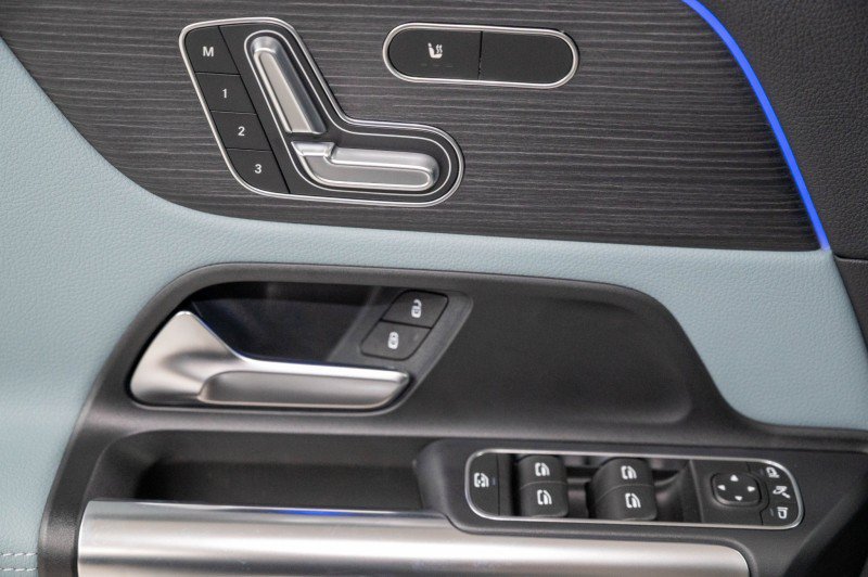 New 2026 Mercedes-Benz GLA 250 image 18