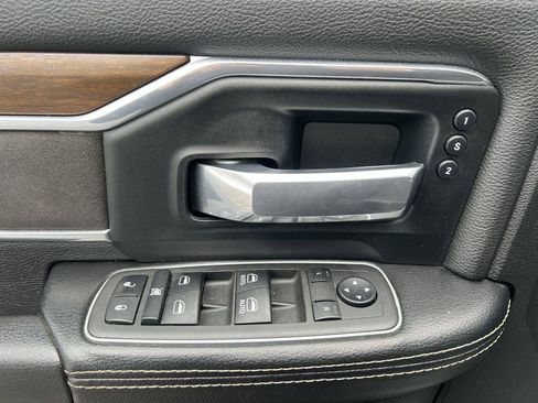 Used 2022 RAM 2500 Laramie image 23