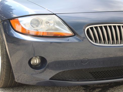 Used 2004 BMW Z4 3.0i RWD image 39