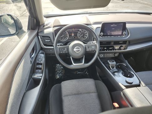 Used 2023 Nissan Rogue SV AWD/4WD image 27