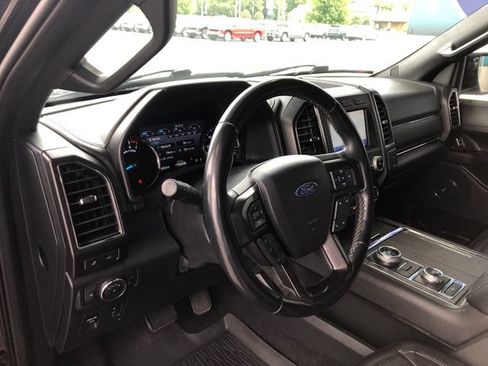Used 2021 Ford Expedition Limited AWD/4WD image 18