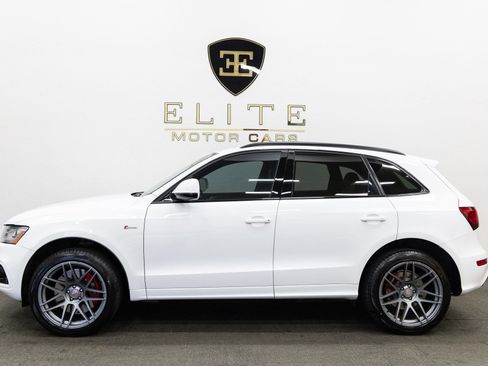 Used 2016 Audi SQ5 Premium Plus w/ Technology Package image 2