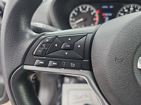 Used 2023 Nissan Sentra S image 22