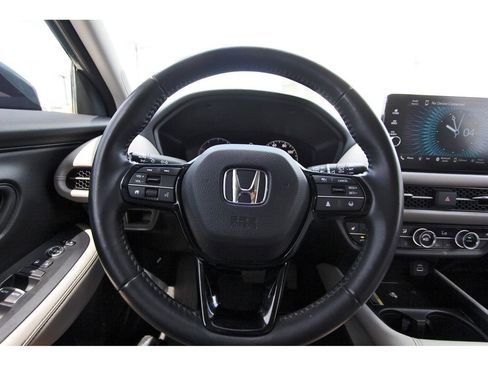 Used 2025 Honda HR-V EX-L image 14