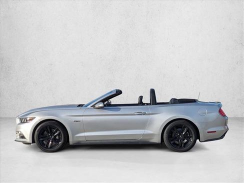 Used 2015 Ford Mustang GT Premium image 9